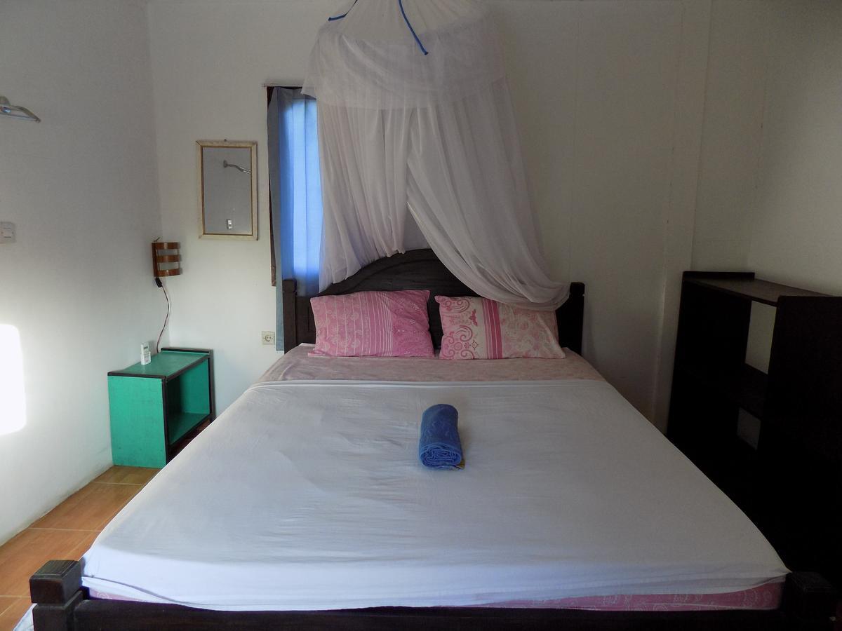 Santigi Homestay Гілі-Аїр Екстер'єр фото